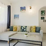 Iris By Interhome Holiday home