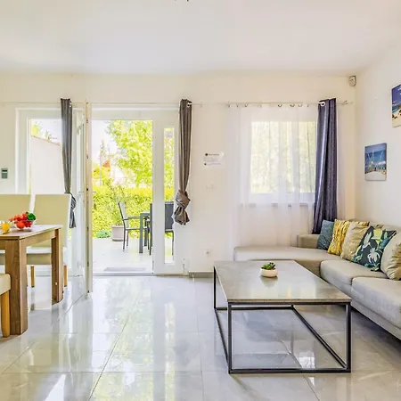 Iris By Interhome Vakantiehuis *