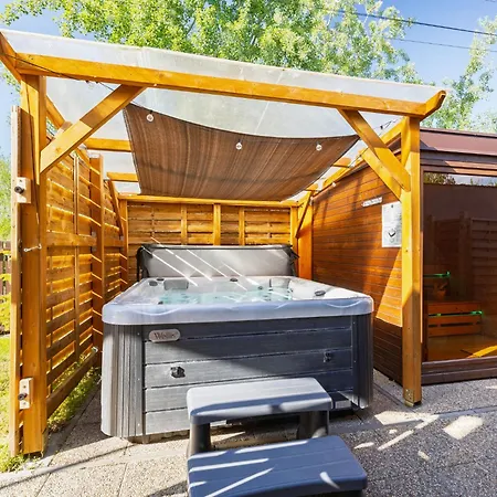 Iris By Interhome Casa de Férias Balatonmáriafürdő