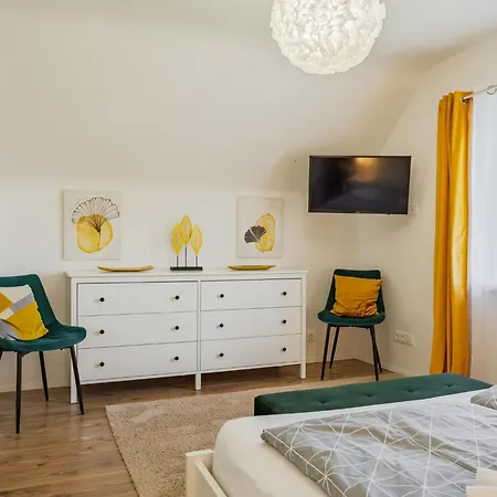 Holiday home Iris By Interhome