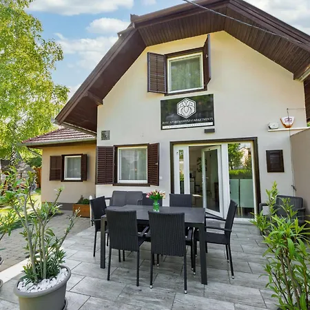 Iris By Interhome Balatonmáriafürdő