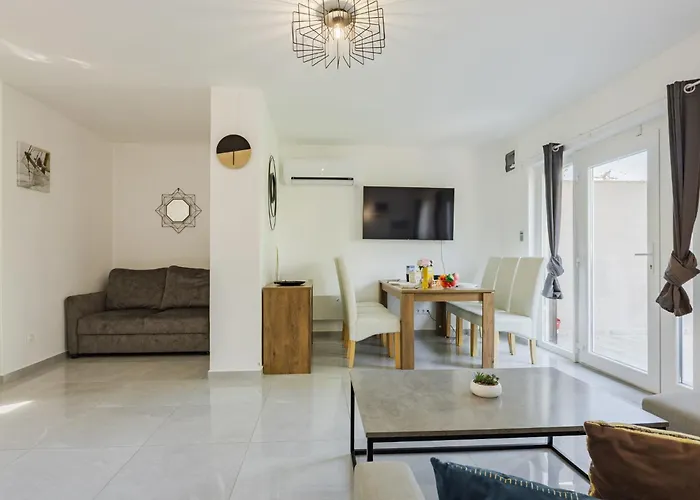 Iris By Interhome * Balatonmariafurdo