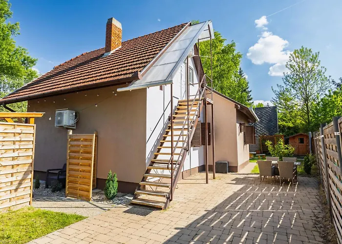 Holiday home Iris By Interhome Balatonmariafurdo